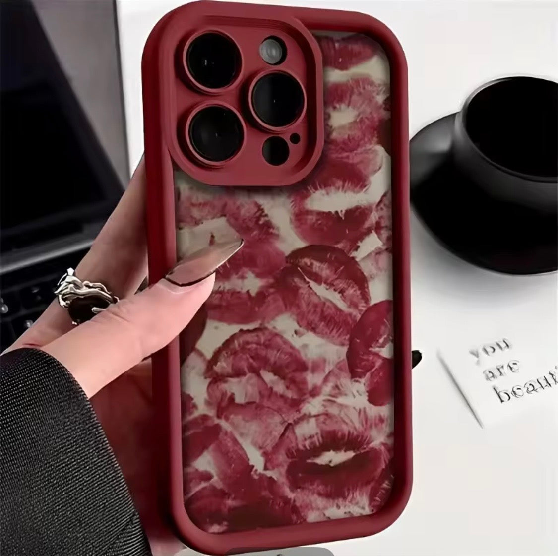 Coque rouge pour iPhone 15simple 15pro et 15pro Max style vintage love