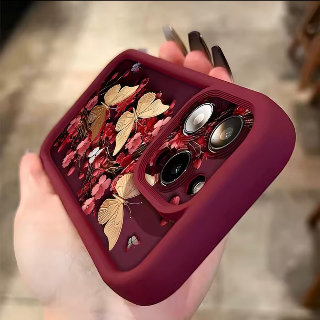 Coque rouge pour iPhone 15 style vintage love motif papillon